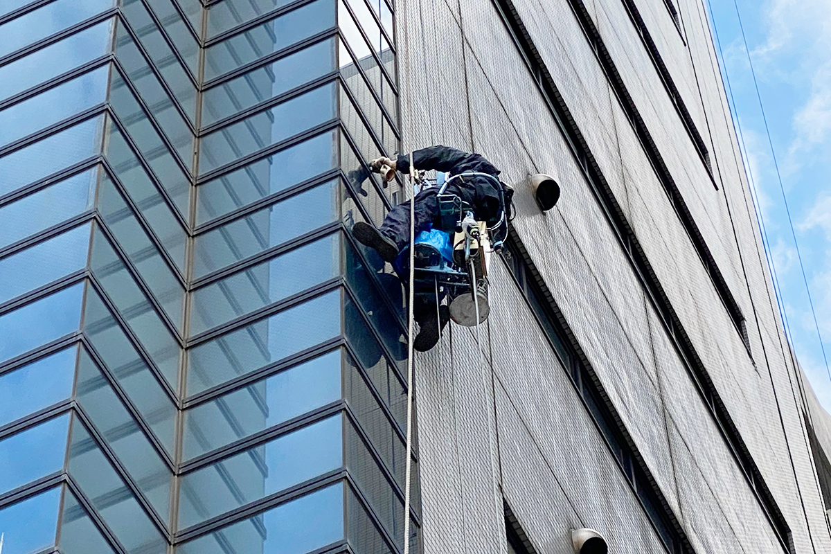 東京都墨田区ベストウイングテクノ|もっと知りたい!無足場工法とは?足場を組まない工法のご紹介!